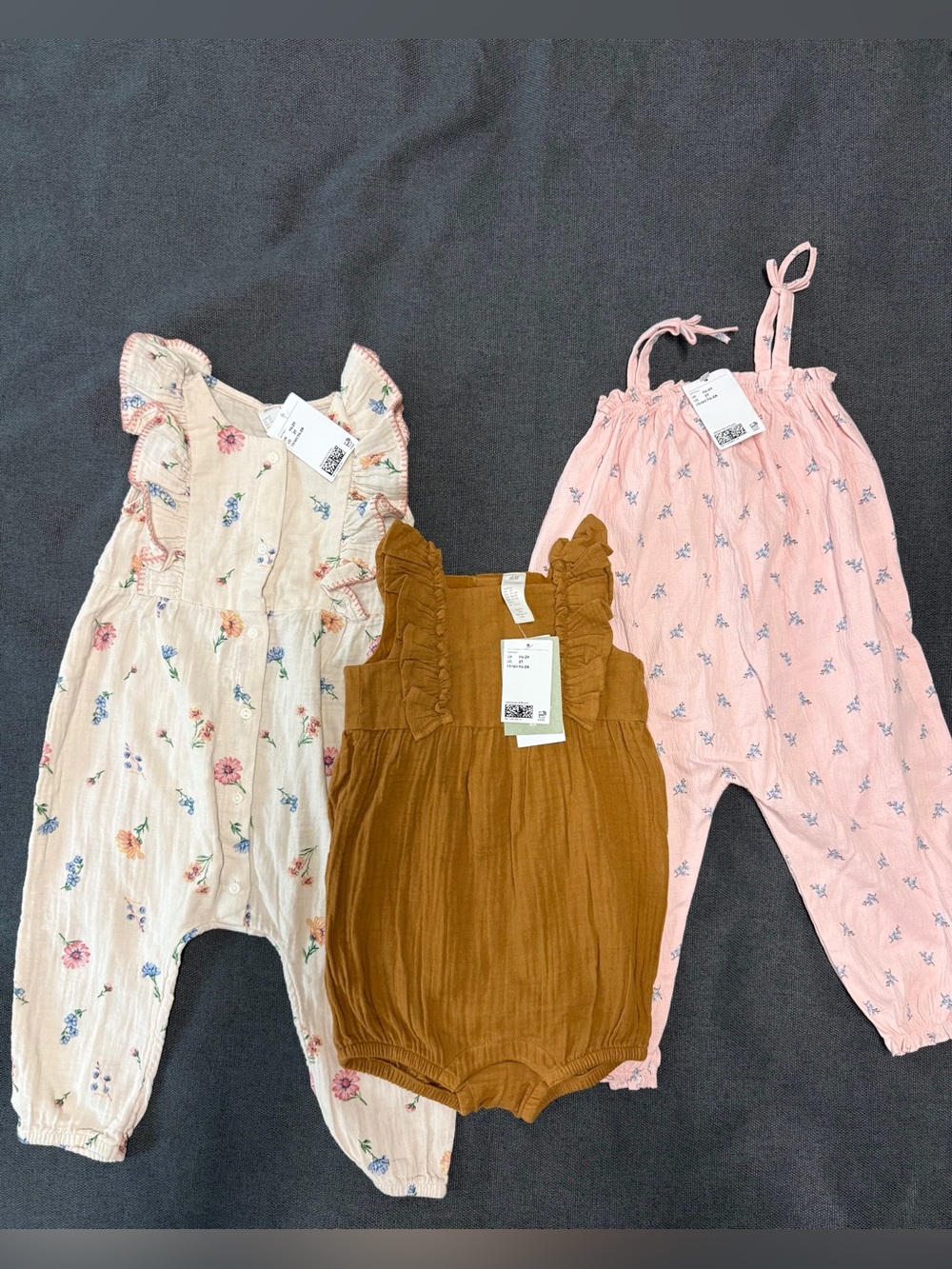 NWT H&M RUFFLE-TRIMMED MUSLIN ROMPER SUITS Sz 2T